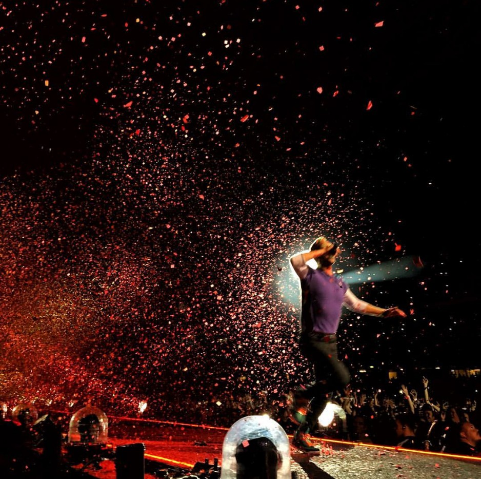 有机会,咱们去一场coldplay的演唱会吧.