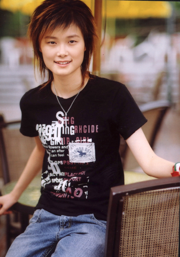 李宇春2005年照片图片