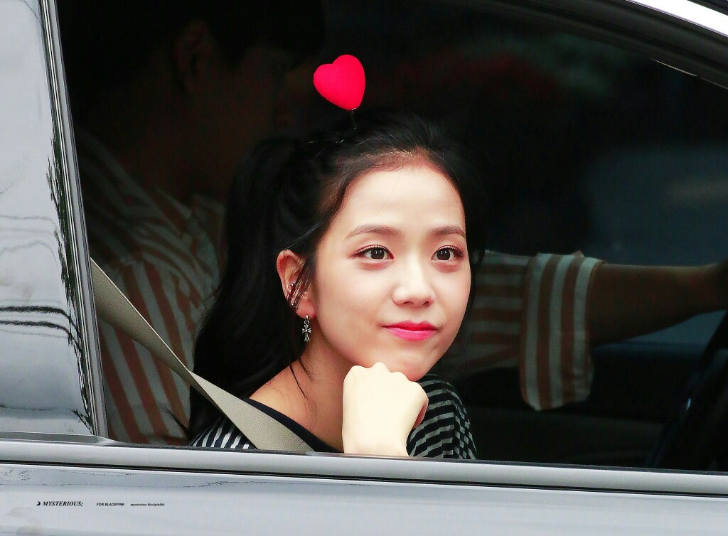 blackpink 金智秀(jisoo),金智妮(jennie),朴彩英(rosé),lisa