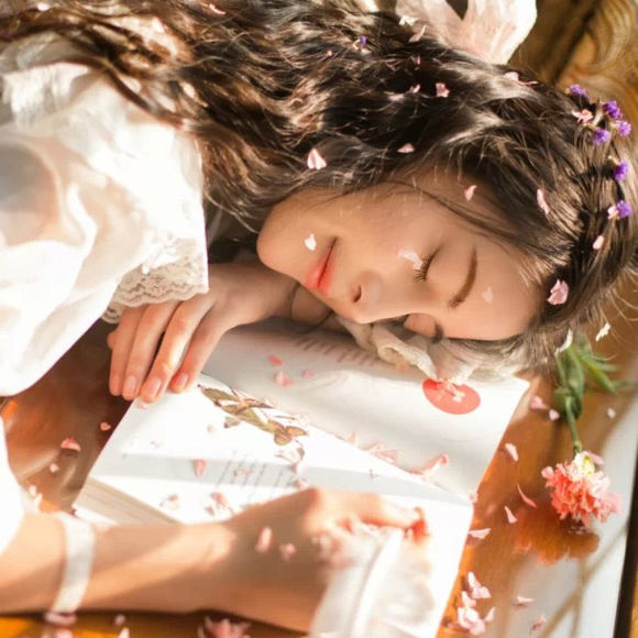 唯美女生头像