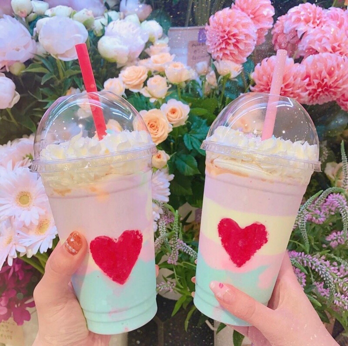 by陌颜初の少女心/简约/卡哇伊【可爱】/壁纸大全/主页背景图