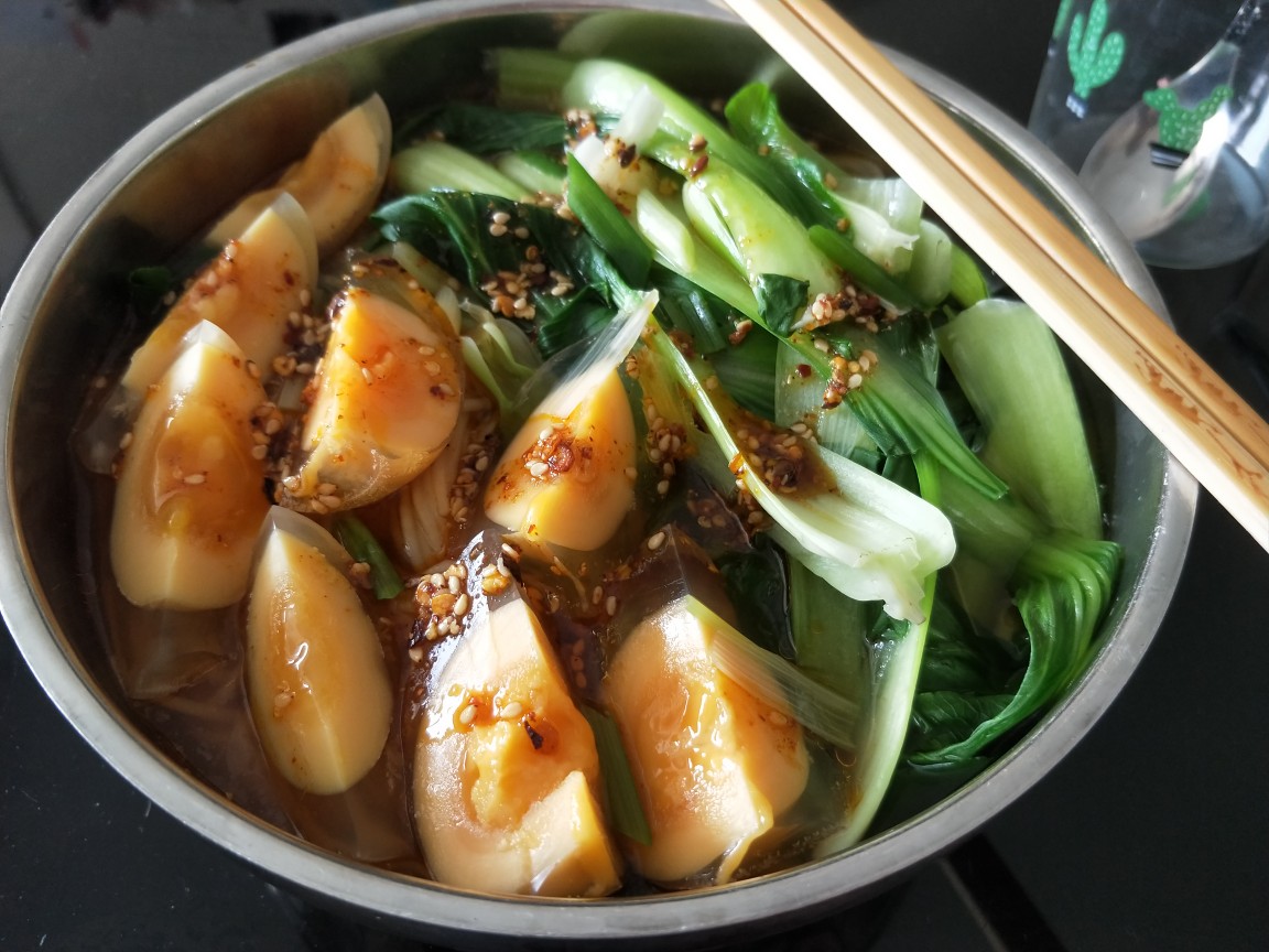 青菜皮蛋面