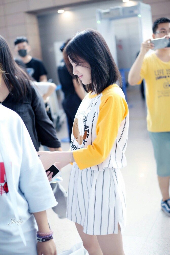 snh48鞠婧祎