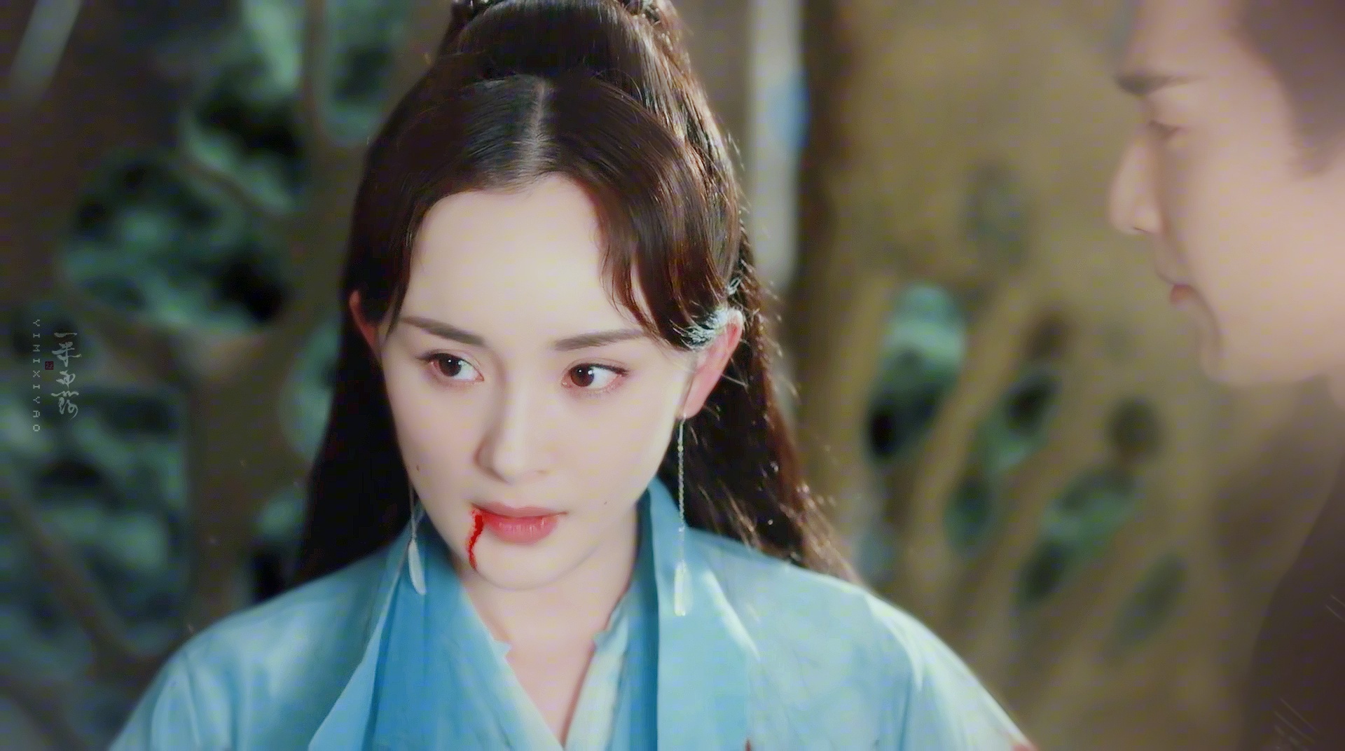 杨幂《三生三世十里桃花》【白浅】九尾白狐青丘帝姬,战神墨渊之徒,位