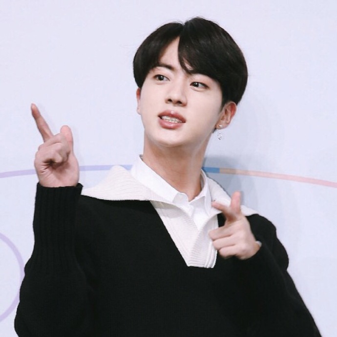 金硕珍 偶滴猪猪 @金硕珍的双下巴