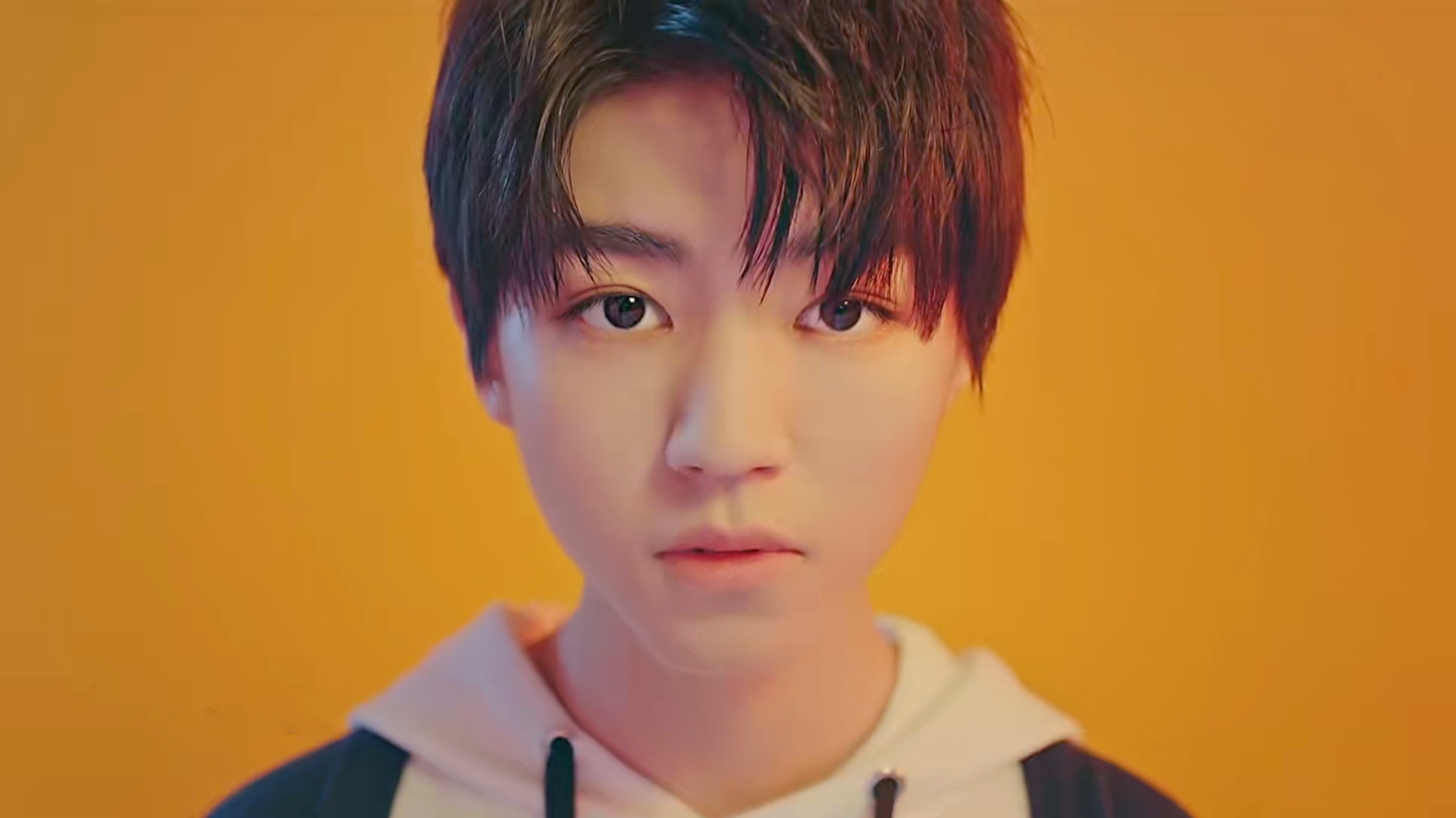 王俊凯18岁karry on成年礼首支预告片 cr.k_alone