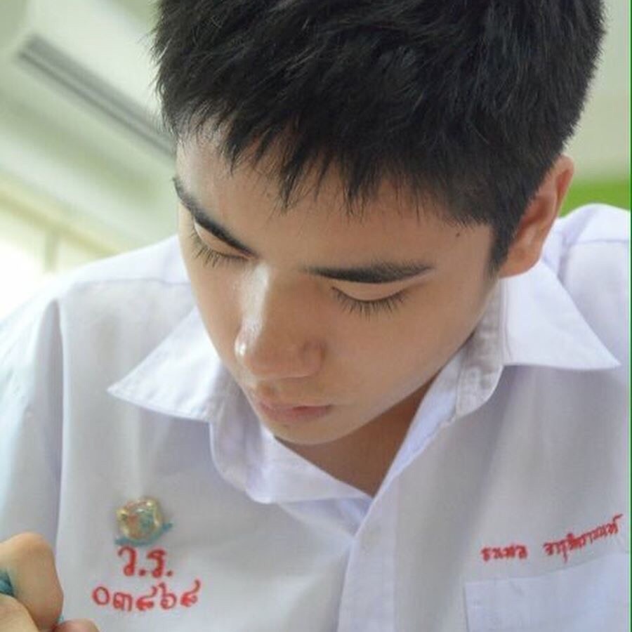 逐月之月 四哥 四嫂 tae tee