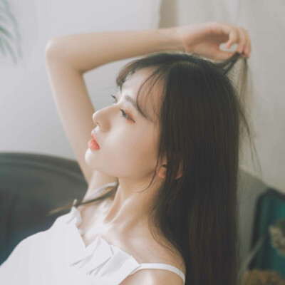 世中仙儿の女生头像〔清新〕〔韩系〕〔少女心