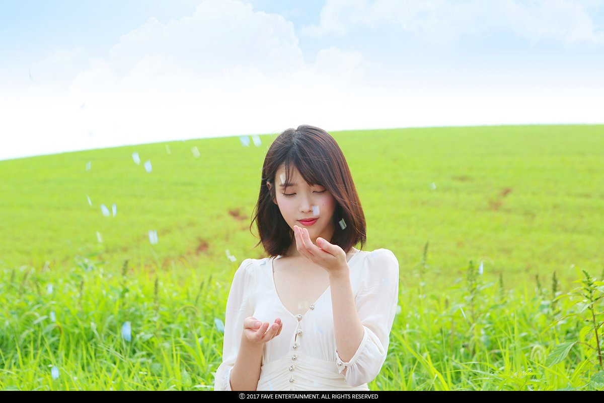 iu 李知恩