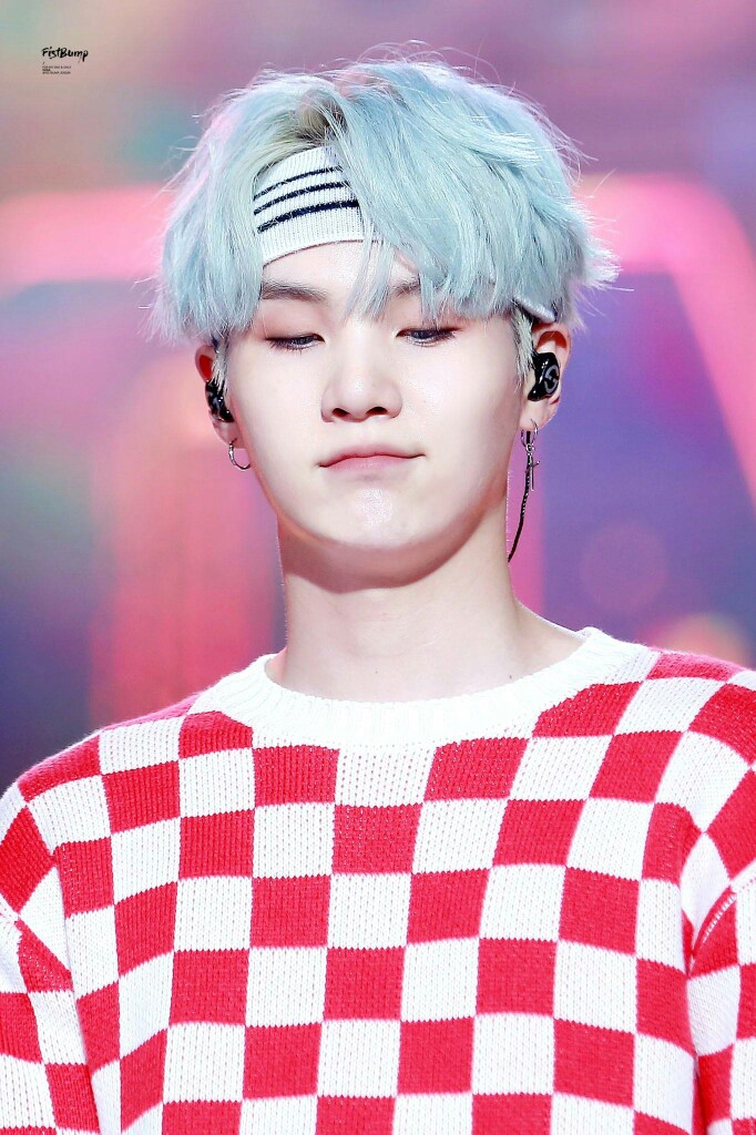 闵玧其suga