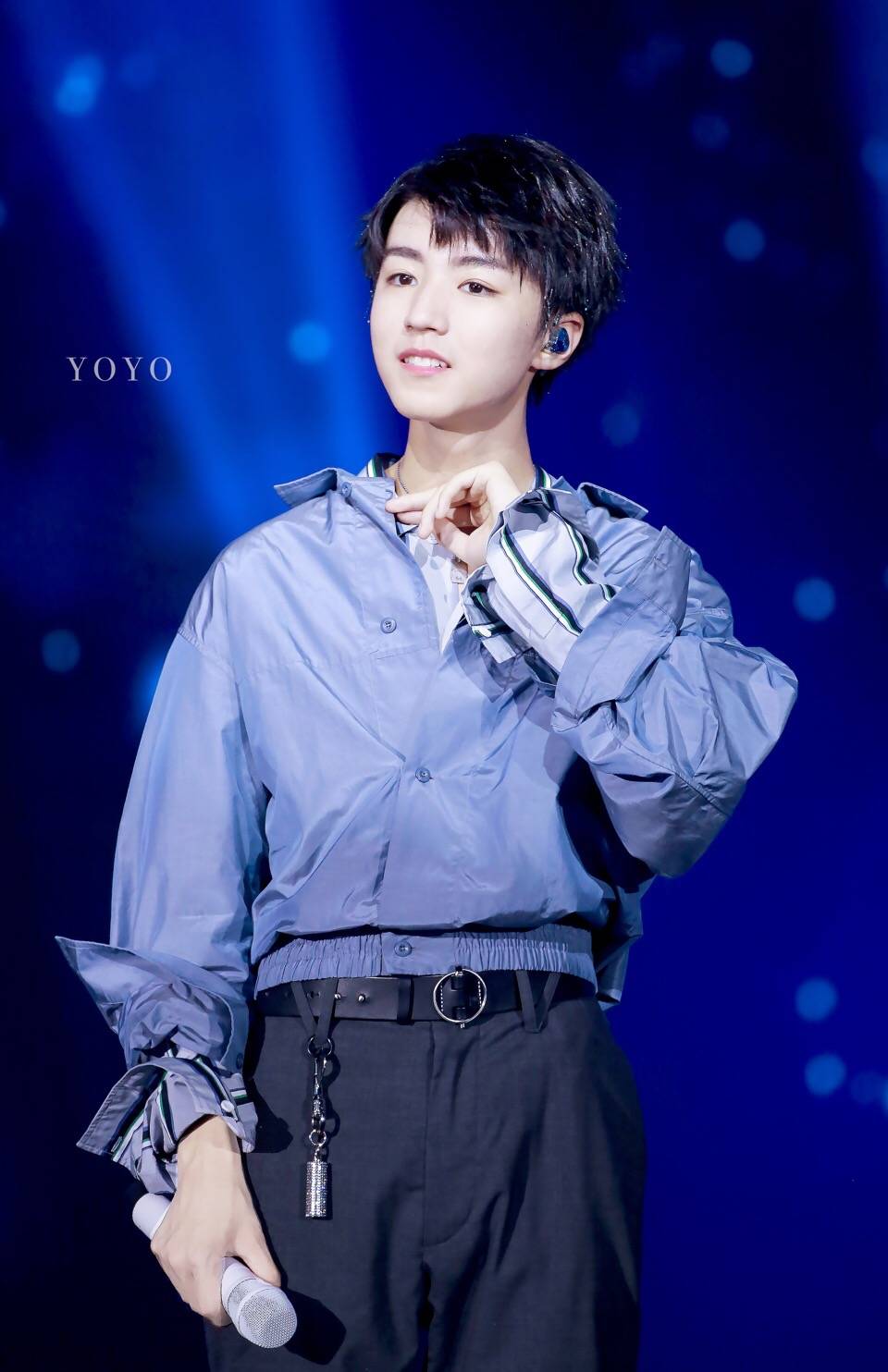 王俊凯#tfboys 十八岁生日会 高清 帅气