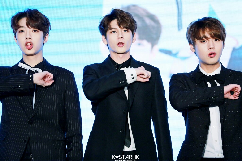 男版produce101 wanna·one 朴志训 赖冠霖 邕圣佑 cr.logo