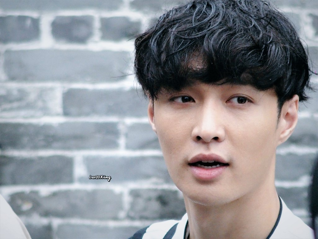 张艺兴 1007生日快乐# exo 小绵羊 张艺兴 lay 长沙小骄傲 #壁纸