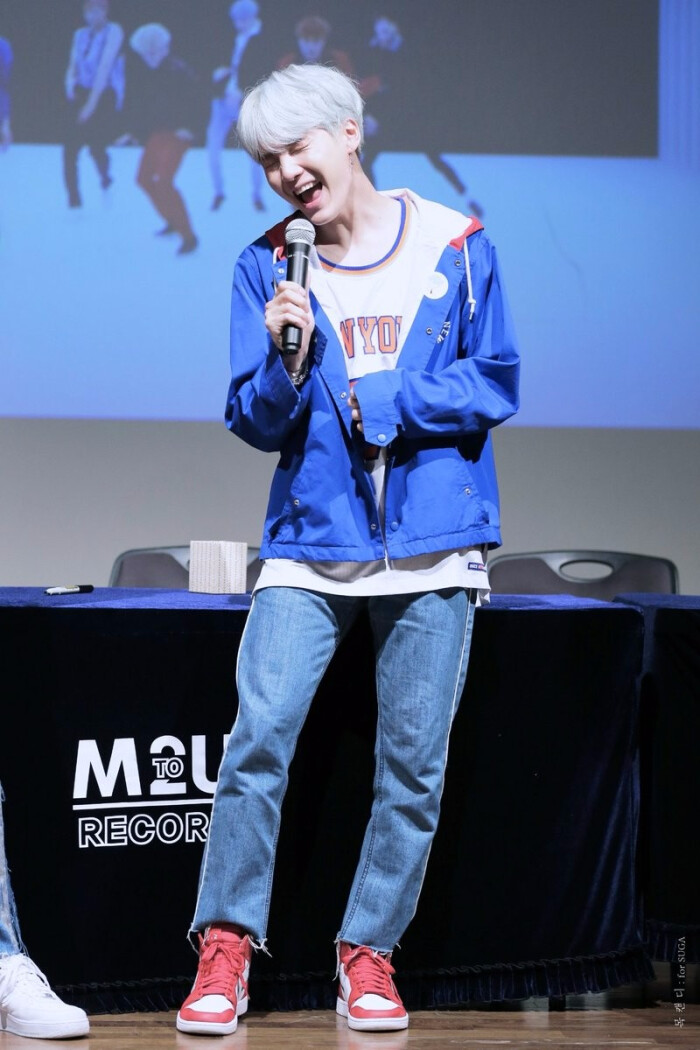高音者之闵suga