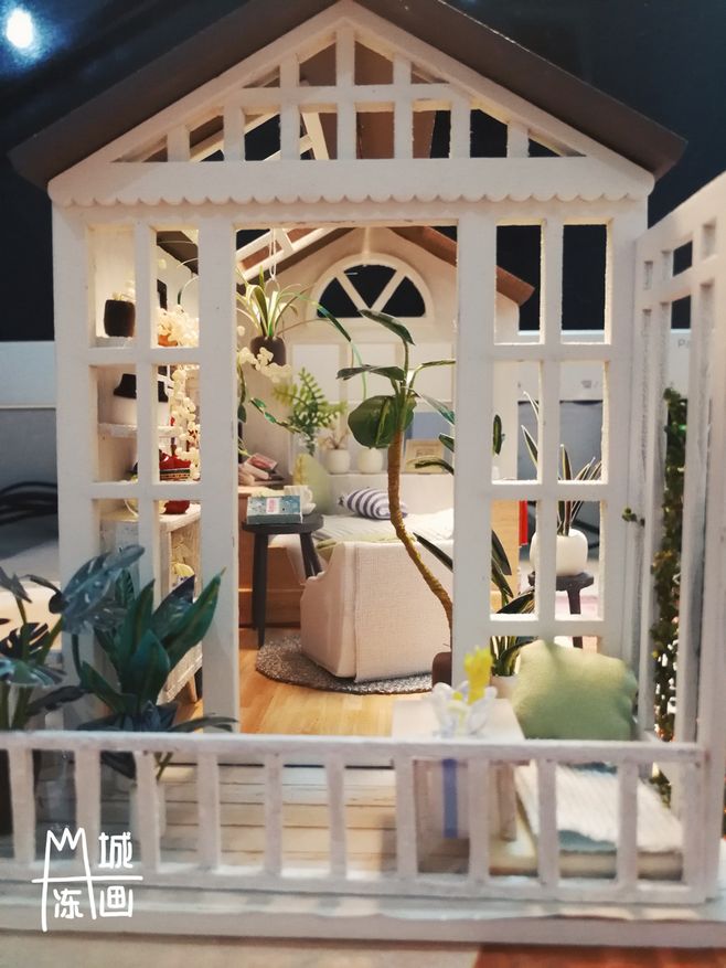 梦想中的家》:冻疮君的ins风小屋 清新绿植物,北欧摆件 阳光洒满房间
