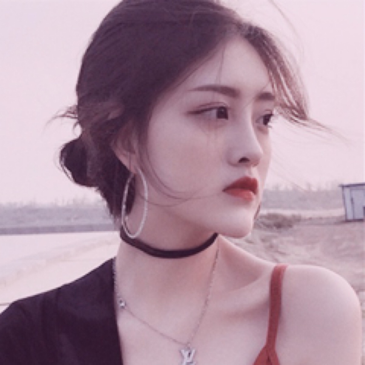 女生头像.女头.个性.酷.可爱.性感.长腿.美女.海边.黑白.软妹.萝莉.