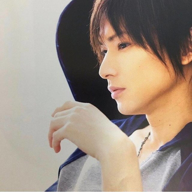 堂本光一,出生于日本兵库县芦屋市,日本艺能界著名男艺人,演员,创作型