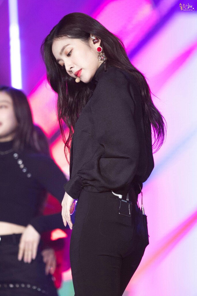裴珠泫irene