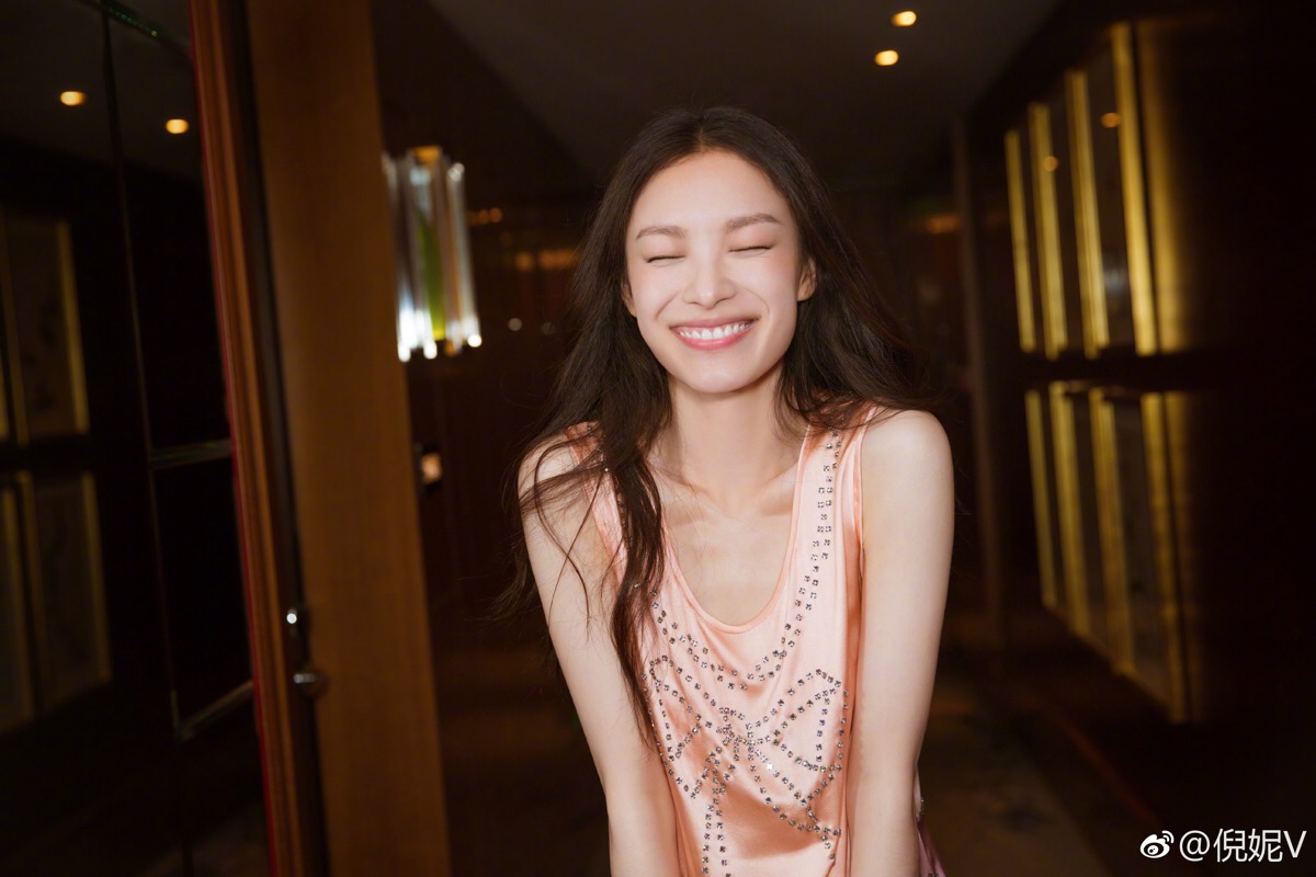 倪妮