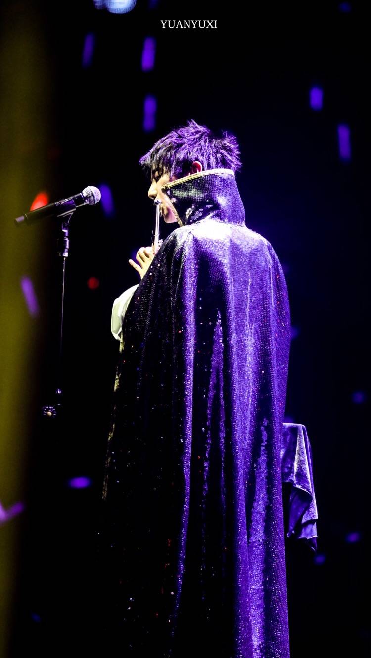 华晨宇 2017 10/13/14 火星演唱会 高清壁纸