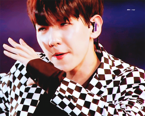 边伯贤solo2,delight边伯贤 边伯贤爱豆教科书# #边伯贤# @baekhyunee7 171021【9256_708/】a
