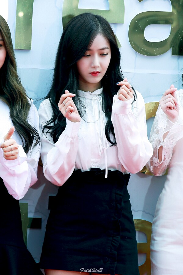 信飞 黄恩妃 gfriend