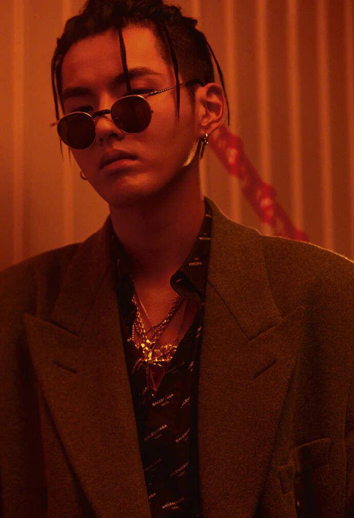 吴亦凡# #吴亦凡无水印美图# #吴亦凡以hiphop之名# 去水印|原图今年