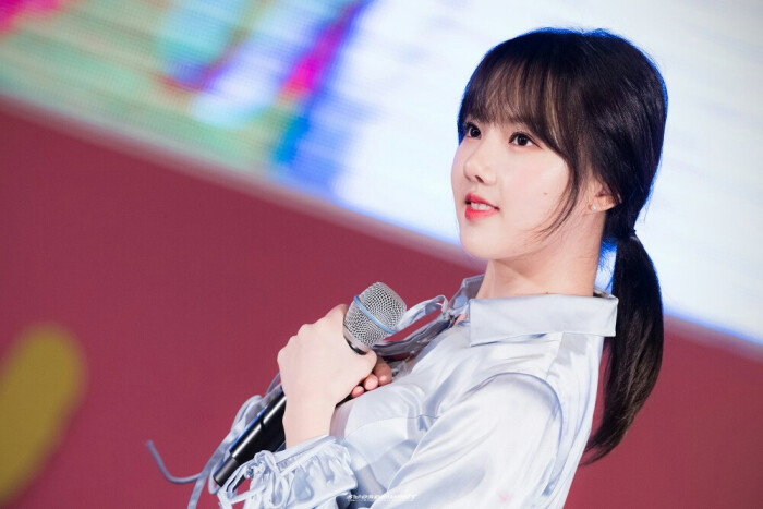 郑艺琳 gfriend