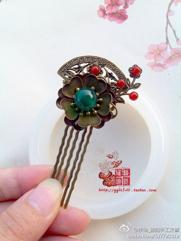 关注  【发簪】【发带】【梳篦】 【额饰】【耳坠】【项链】 古风
