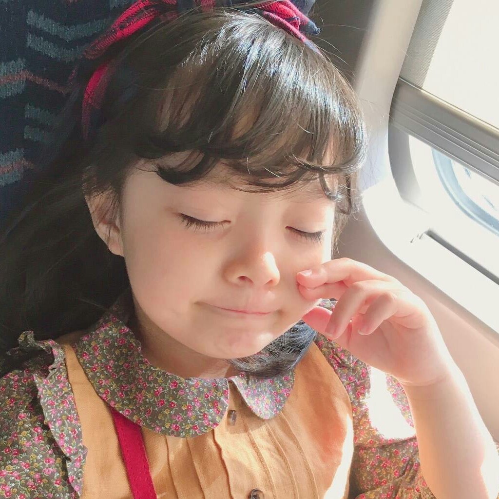 韩国梨涡妹妹金在恩萝莉 梨涡 可爱 韩风今天11.
