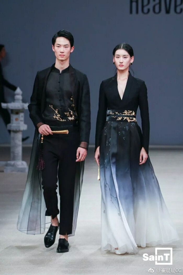heaven gaia盖娅传说·熊英2018春夏上海时装周发布秀 主题:"承·婉"