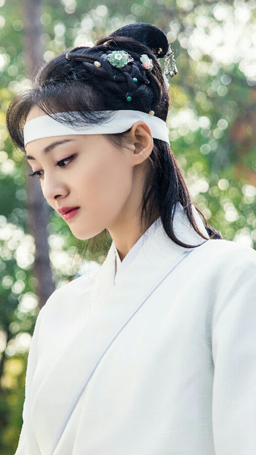 《美人私房菜》壁纸 郑爽