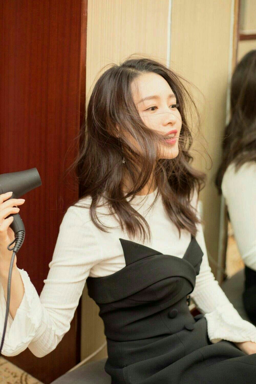 壁纸 李沁