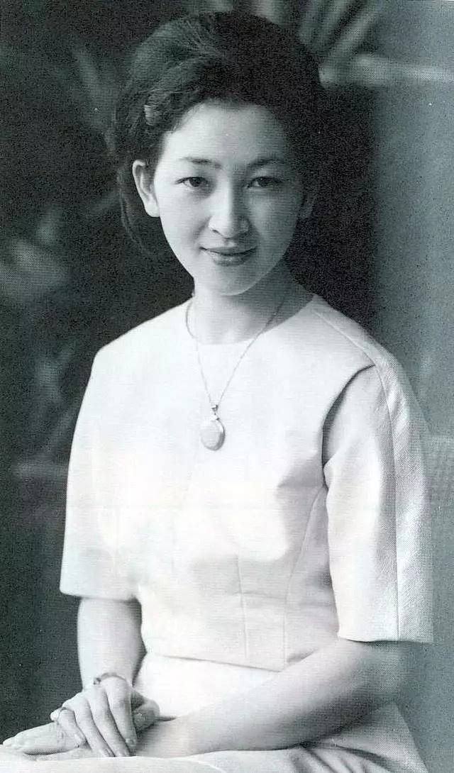 日本美智子皇后