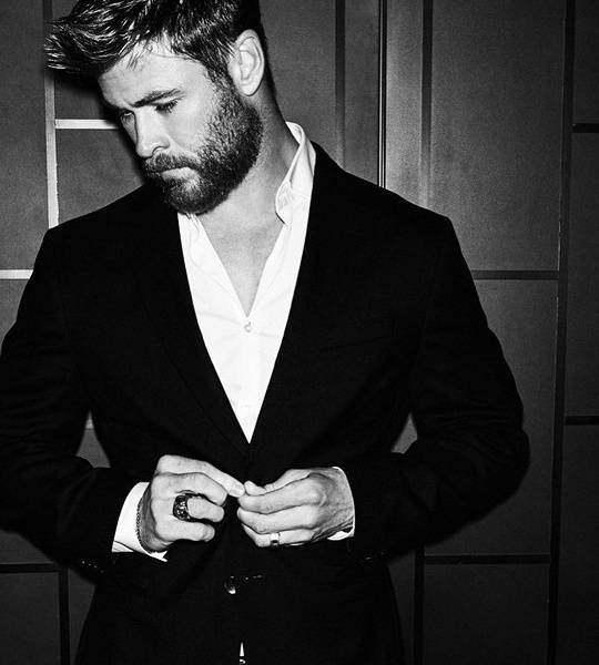 克里斯·海姆斯沃斯