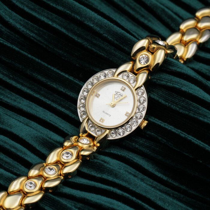 elizabeth taylor伊丽莎白泰勒 原盒包装全新使用表 女表 复古