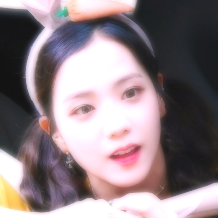 金智秀 jisoo 女爱豆头像 二传标出处堆糖樱花本樱