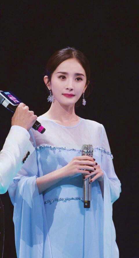 是我们的小仙女啊 杨幂 2018梦圆东方 东方卫视跨年晚会