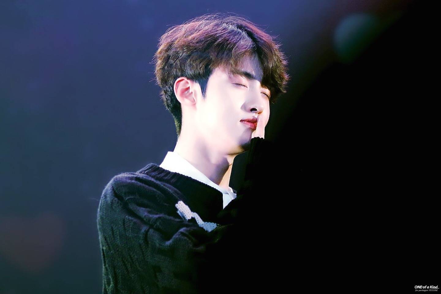 pentagon 吕畅九(yeoone)