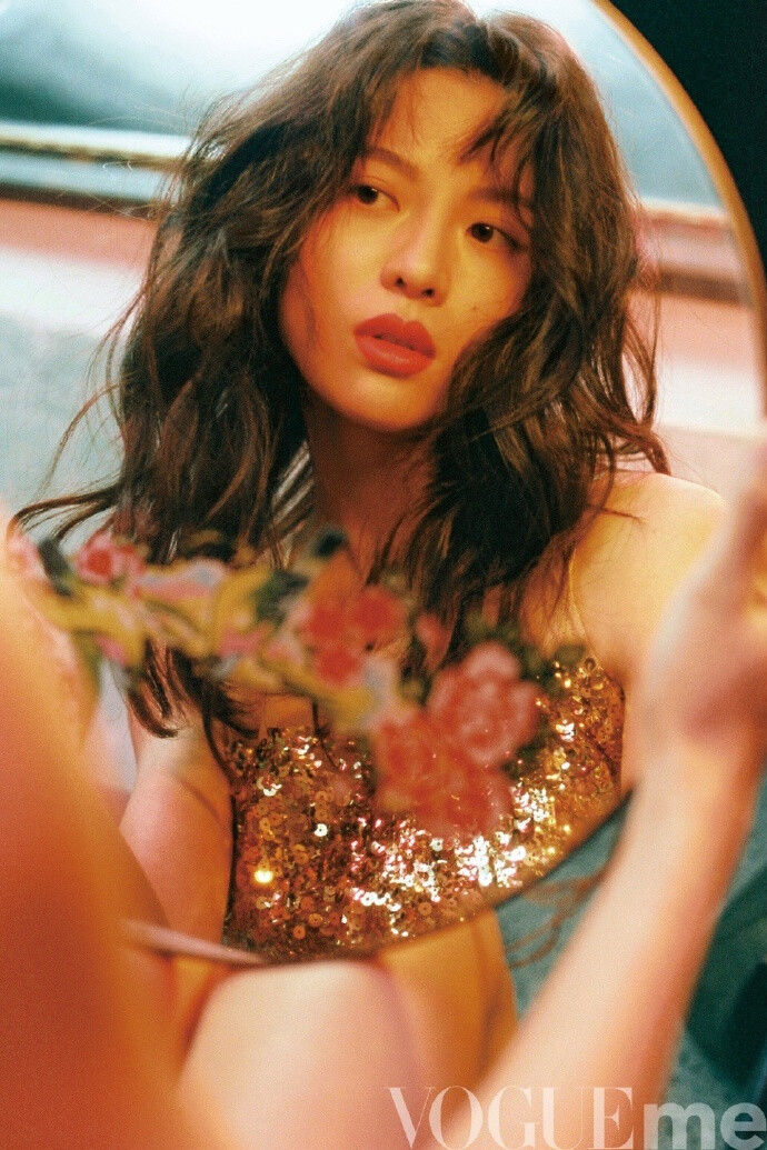 钟楚曦-芳华 vogue me 2月刊.