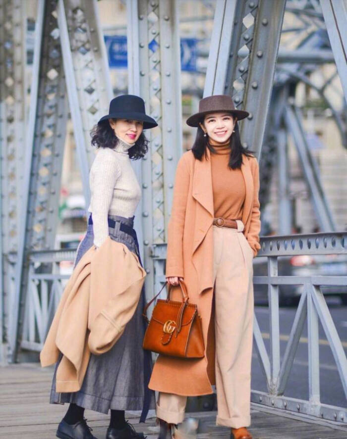 每日一搭#母女港风穿 参考