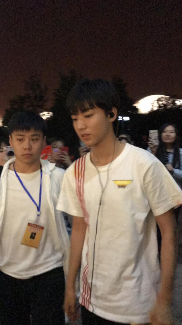 王俊凯# #tfboys王俊凯# #tfboys# cr凯爷的西湖小螃蟹