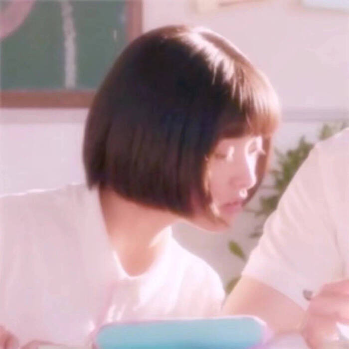 情侣头像 小美好 陈小希 演员沈月