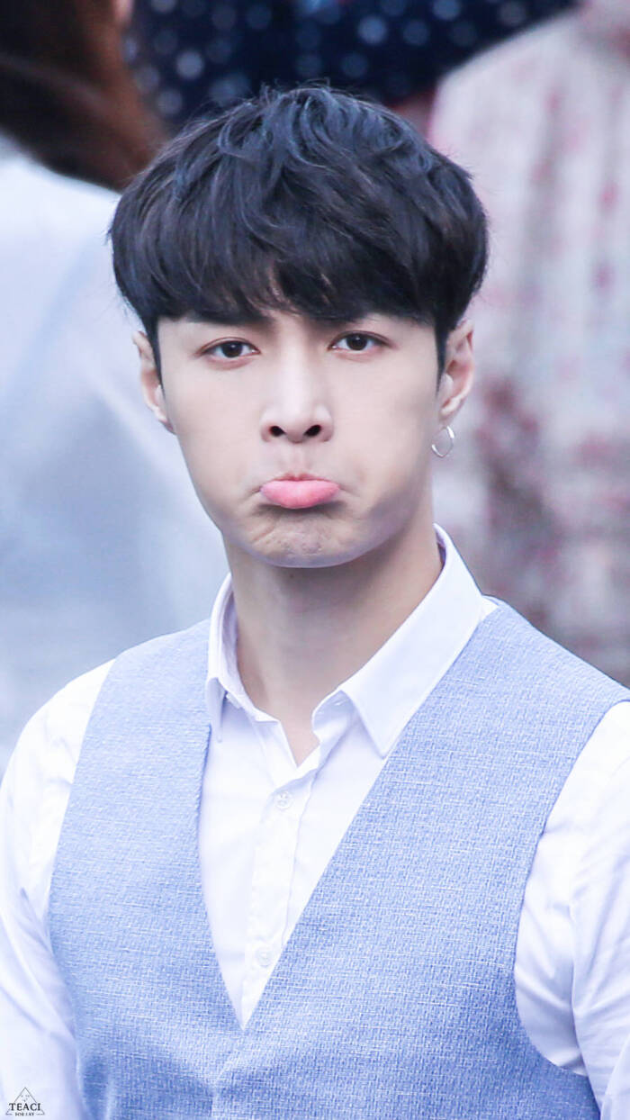 exo 小绵羊 张艺兴 lay 长沙小骄傲 #壁纸 #头像