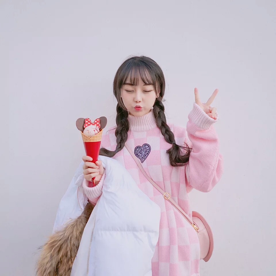 微博@阿阿阿仙儿j」「图片有些是自己找的有些在