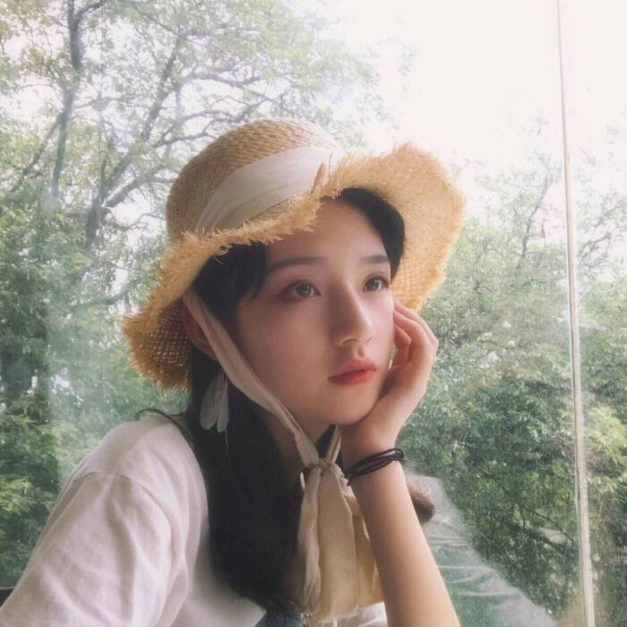 鹿小芯 女生头像