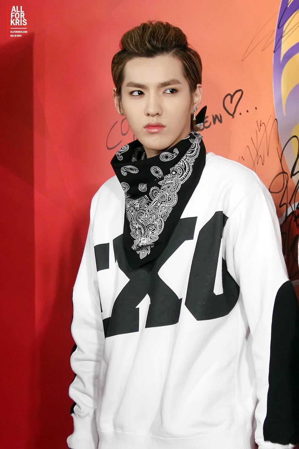 吴亦凡 kris 壁纸明星 可爱头像 综艺男神 帅哥美图 美男写真 高清