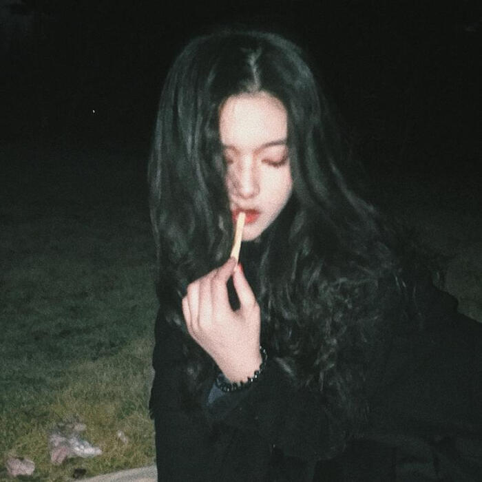 脾气74暴 躁. ____女生头像-堆糖,美好生活研究所