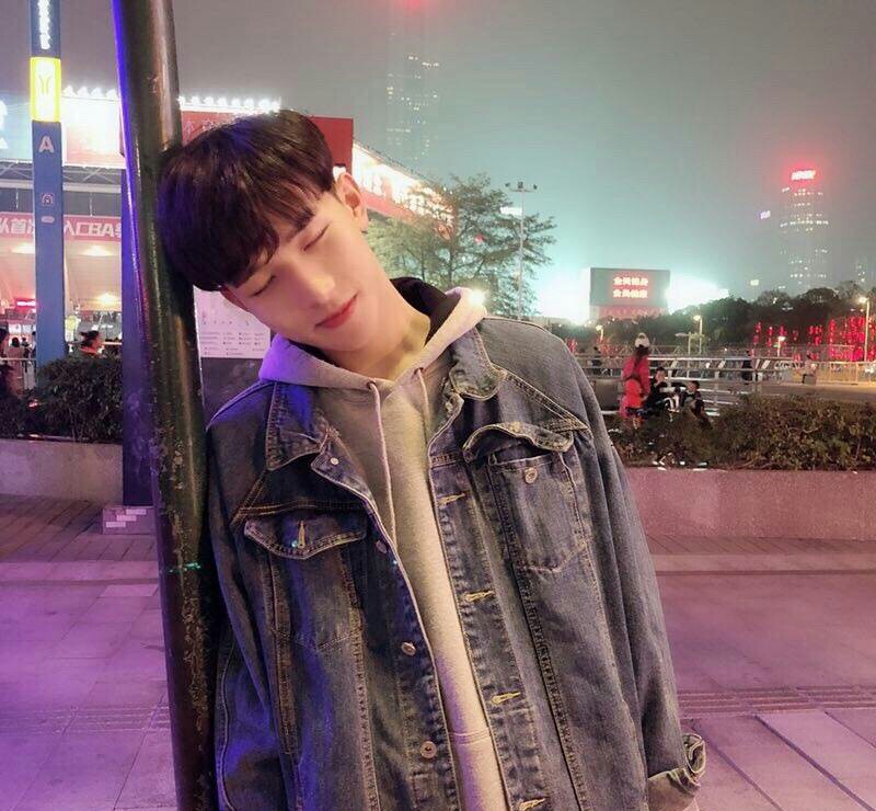 玩网男头,个性,明星,校草,网红,模特,帅哥,霸气,高冷,冷酷,妖孽,∮陌
