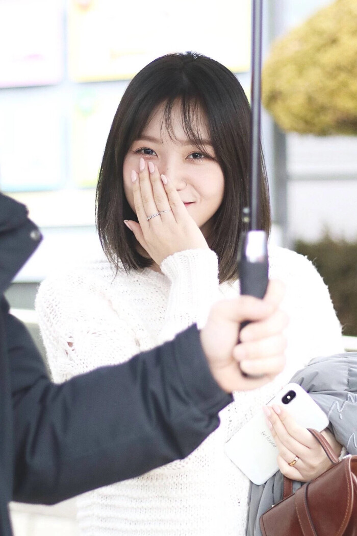yeri 金艺琳